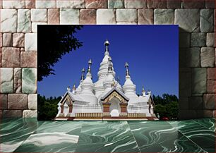 Πίνακας, White Stupa Under Clear Sky Λευκή Στούπα κάτω από καθαρό ουρανό