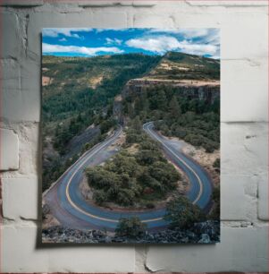 Πίνακας, Winding Mountain Road Ελικοειδής Ορεινός Δρόμος