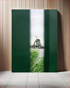 Πίνακας, Windmill Viewed Through Fence Ανεμόμυλος που προβάλλεται μέσα από φράχτη