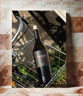 Πίνακας, Wine Bottle in Bicycle Basket Μπουκάλι κρασιού σε καλάθι ποδηλάτου