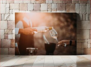 Πίνακας, Wine Pouring at Sunset Χύνοντας κρασί στο ηλιοβασίλεμα