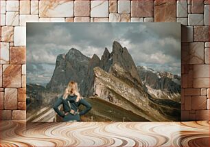 Πίνακας, Woman Admiring Mountain Landscape Γυναίκα που θαυμάζει το ορεινό τοπίο