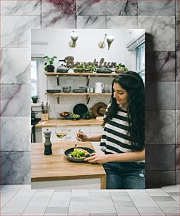 Πίνακας, Woman Eating in Cozy Kitchen Γυναίκα που τρώει σε ζεστή κουζίνα