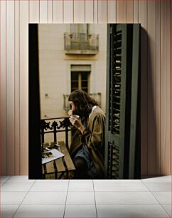 Πίνακας, Woman Enjoying Coffee on a Balcony Γυναίκα που απολαμβάνει τον καφέ σε ένα μπαλκόνι