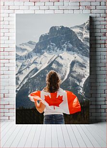 Πίνακας, Woman Looking at Snow-Capped Mountains with Canadian Flag Γυναίκα που κοιτάζει τα χιονισμένα βουνά με την καναδική σημαία