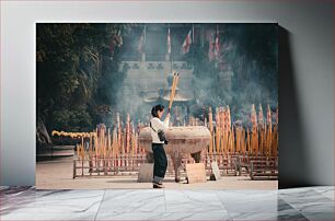 Πίνακας, Woman Praying with Incense Sticks Γυναίκα που προσεύχεται με θυμιατά μπαστούνια