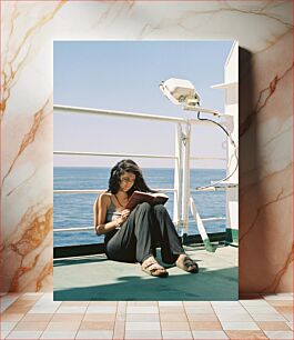 Πίνακας, Woman Reading on a Boat Γυναίκα που διαβάζει σε μια βάρκα