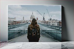 Πίνακας, Woman Walking on Modern Bridge Γυναίκα που περπατά στη σύγχρονη γέφυρα